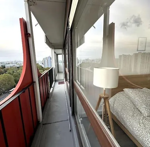 Appartement Superbe T4 Vue, Métro Commerces *