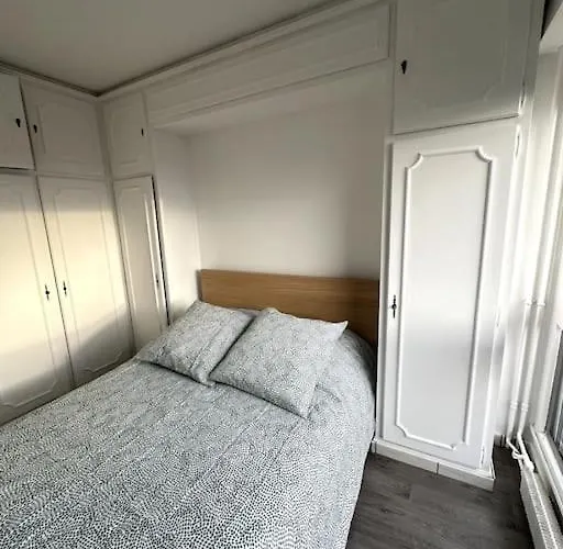 Superbe T4 Vue, Métro Commerces Appartement Créteil